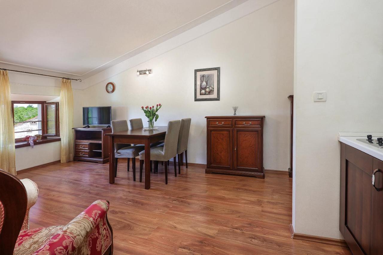 Casa Rustica Dva Baladura Apartments Kanfanar Extérieur photo